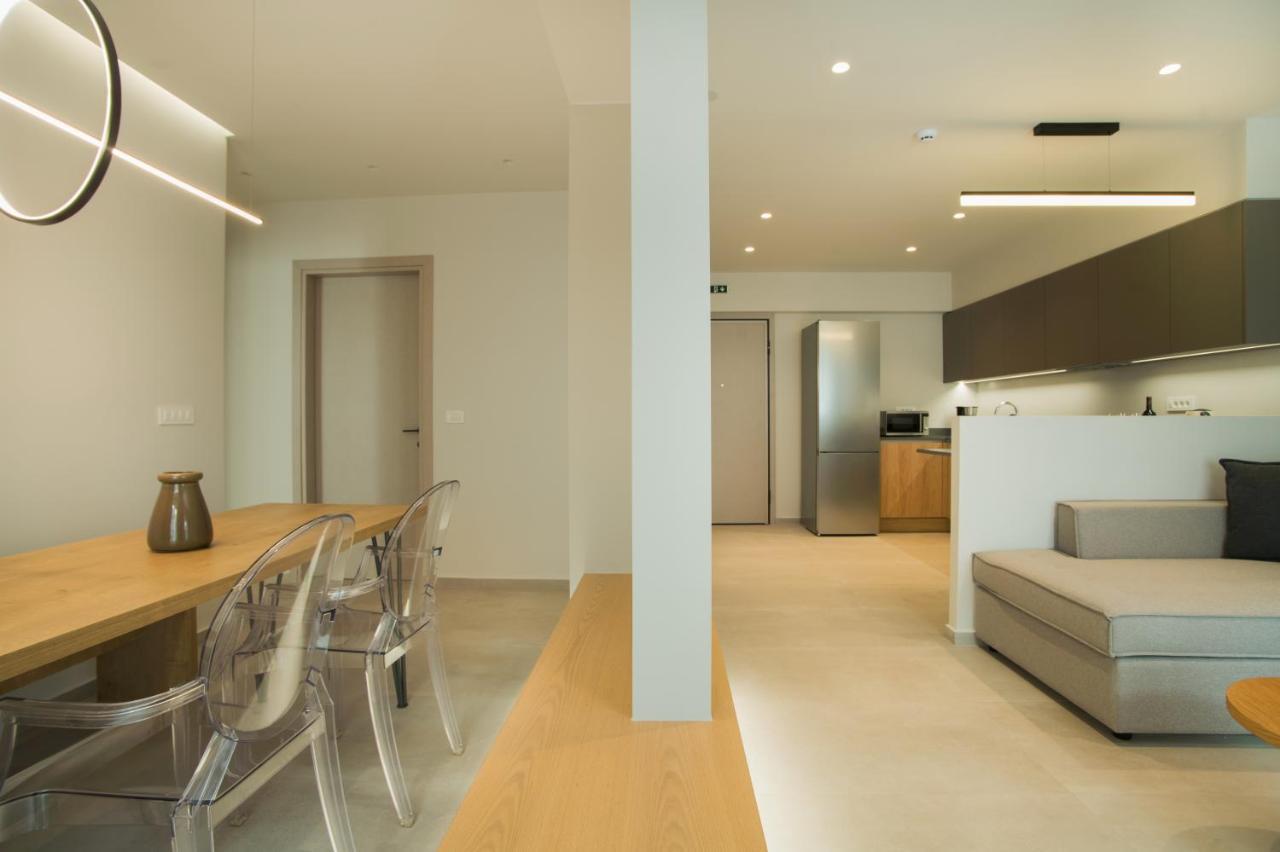 Celine Luxury Apartments & Suites Agios Nikolaos  Luaran gambar