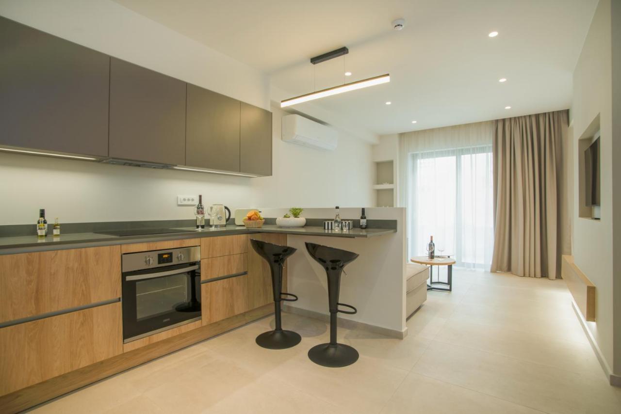 Celine Luxury Apartments & Suites Agios Nikolaos  Luaran gambar