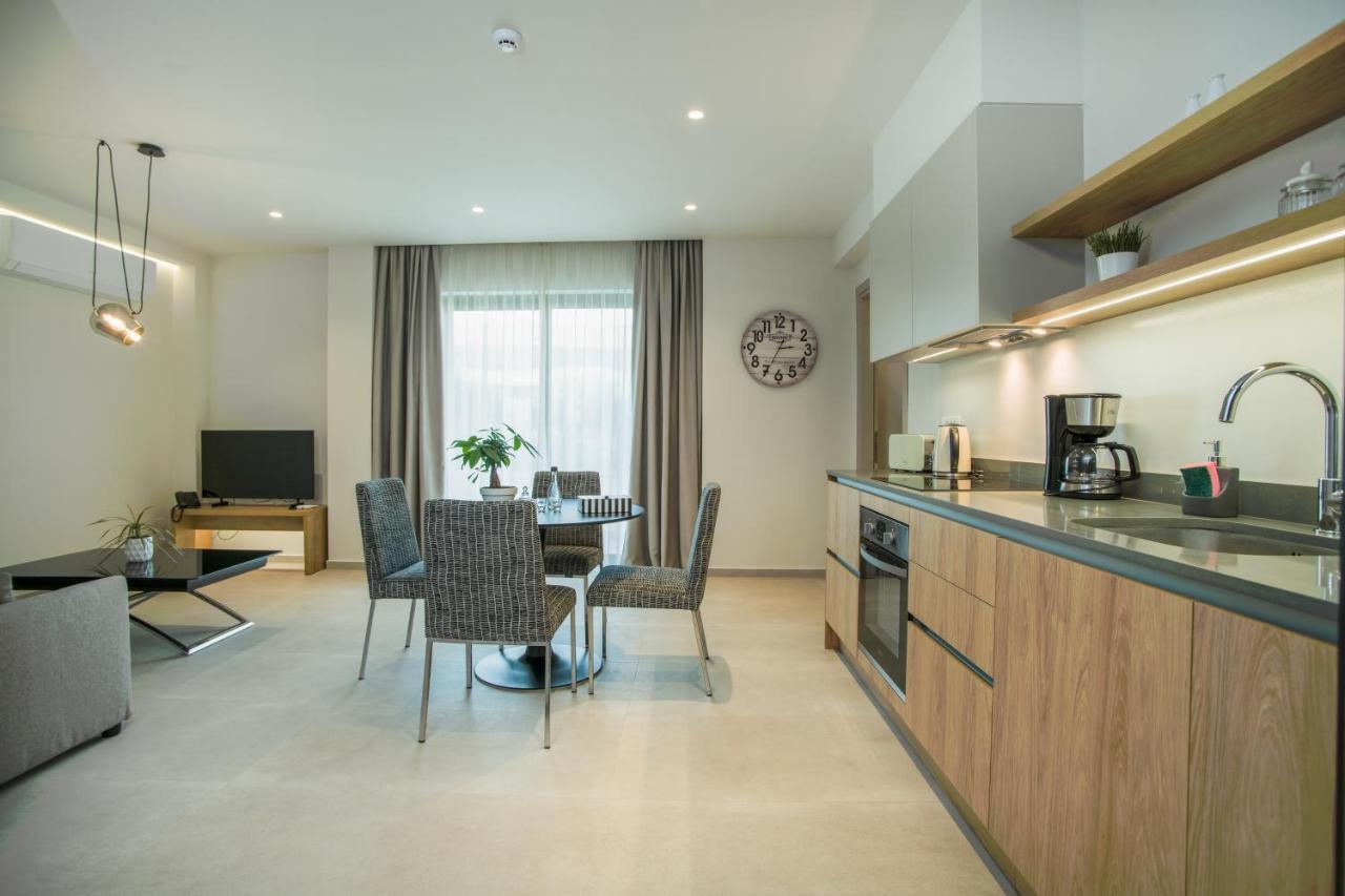 Celine Luxury Apartments & Suites Agios Nikolaos  Luaran gambar