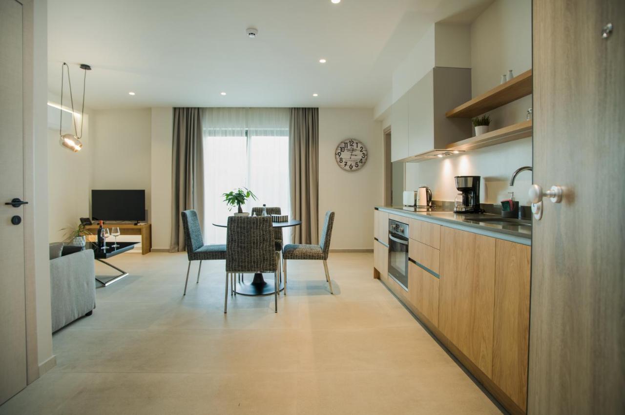 Celine Luxury Apartments & Suites Agios Nikolaos  Luaran gambar